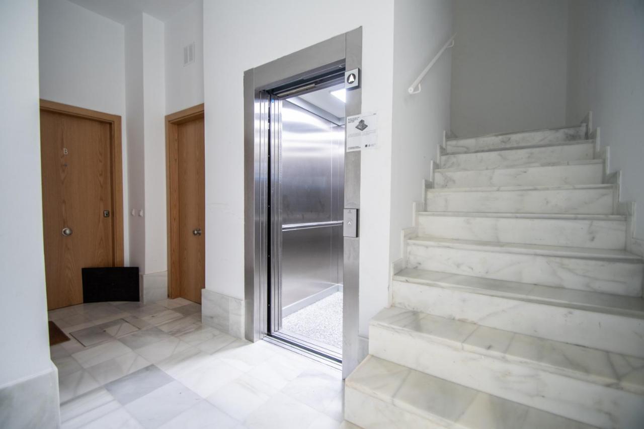 Apartamento Colon En קדיז מראה חיצוני תמונה